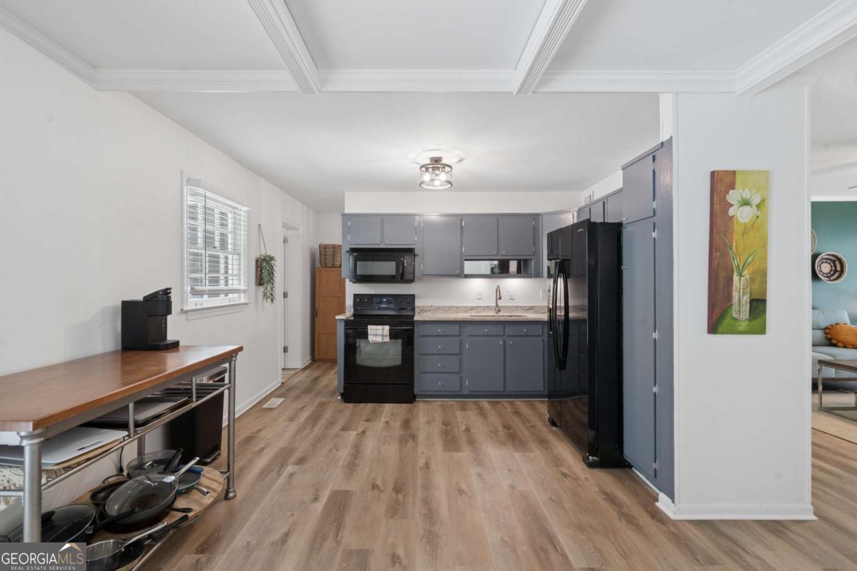 2530 Rolling View Drive SE Smyrna GA 30080