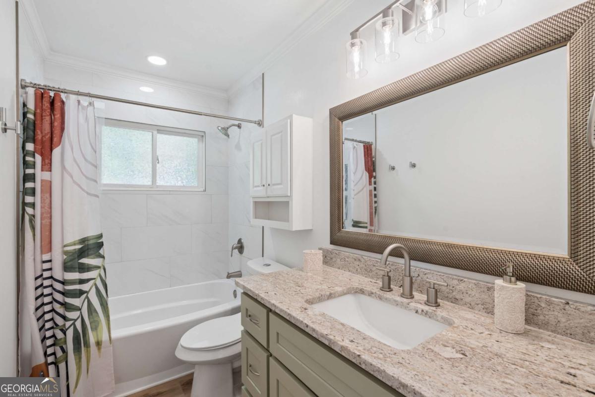 2530 Rolling View Drive SE Smyrna GA 30080