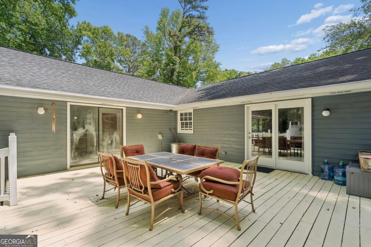 2530 Rolling View Drive SE Smyrna GA 30080