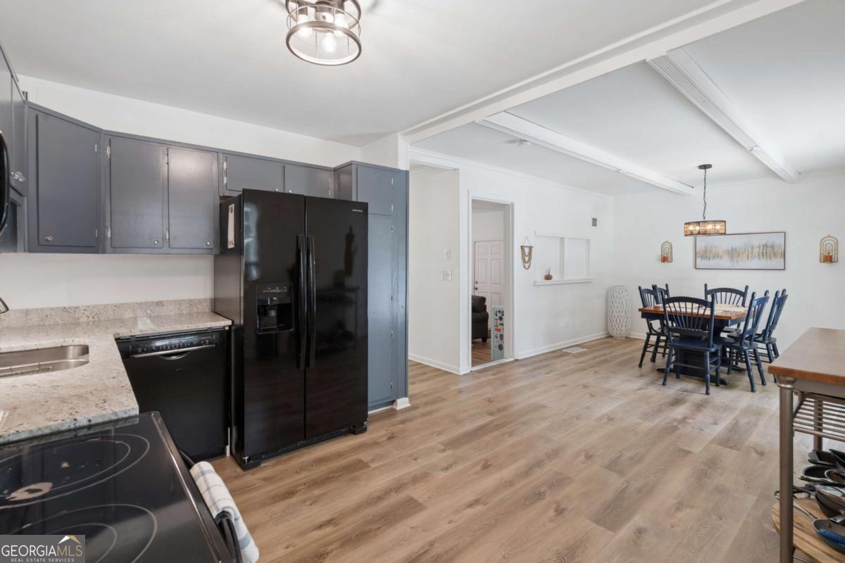 2530 Rolling View Drive SE Smyrna GA 30080