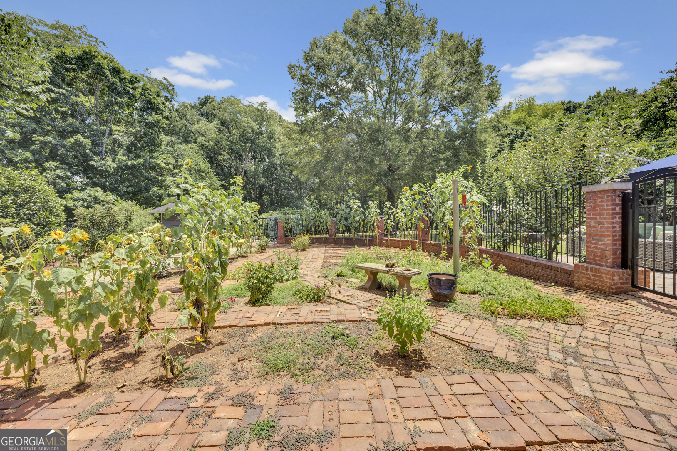 1102 Emory Street Oxford GA 30054