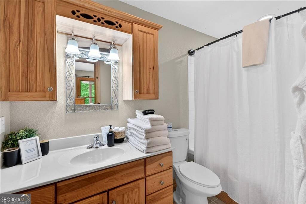 1 Thurmond Walker Road Dahlonega GA 30533