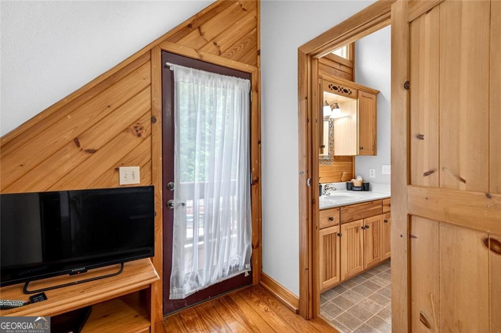 1 Thurmond Walker Road Dahlonega GA 30533