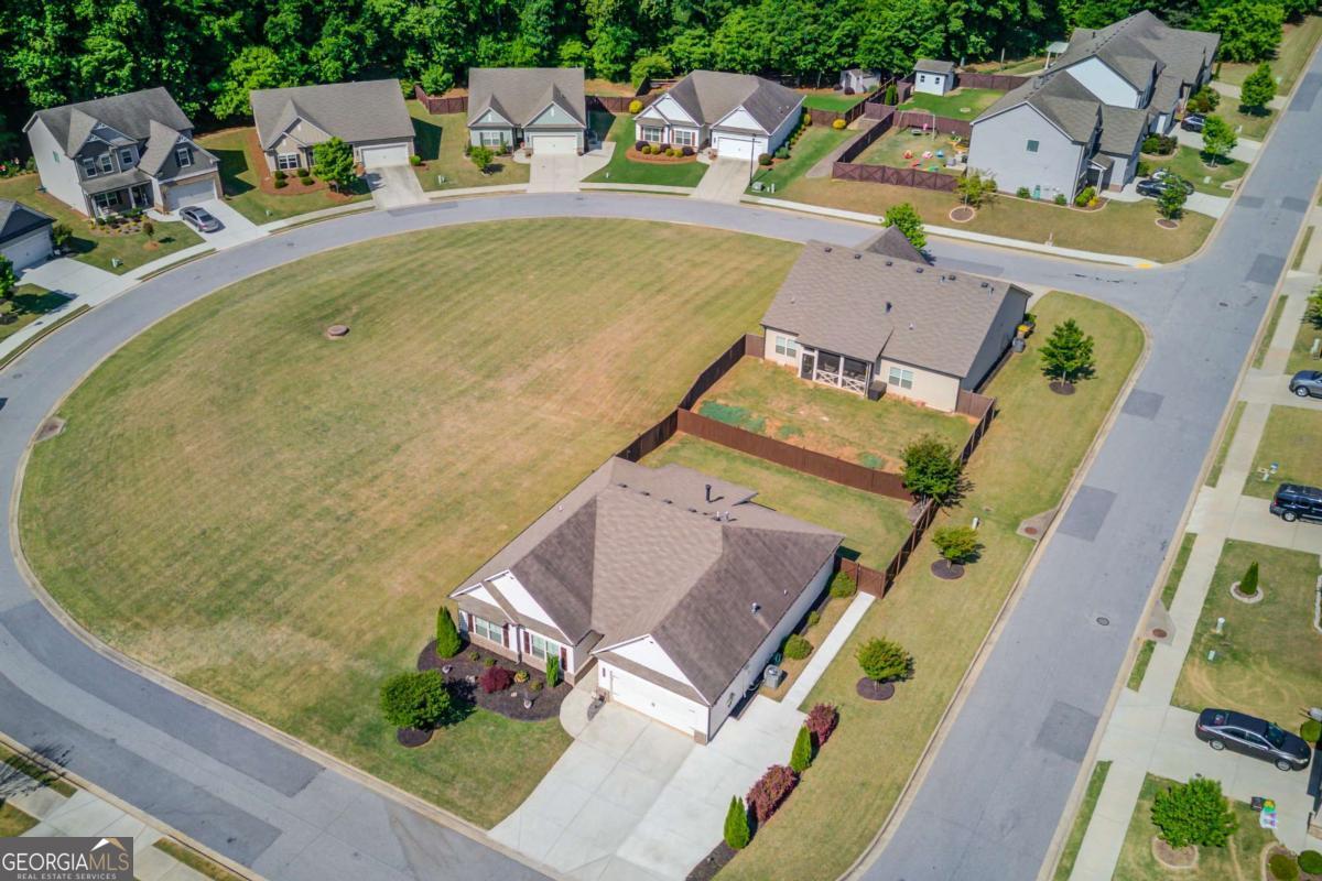 1272 Chester Way Hoschton GA 30548