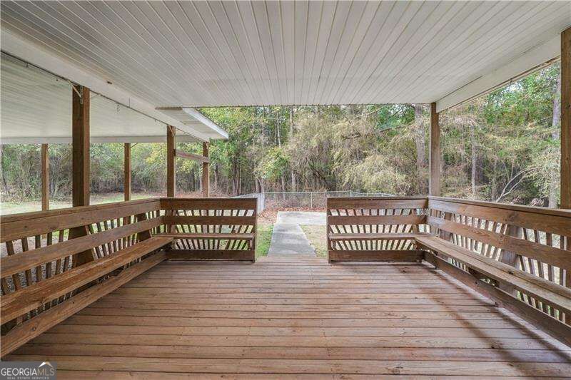 355 Isbell Road SE Silver Creek GA 30173