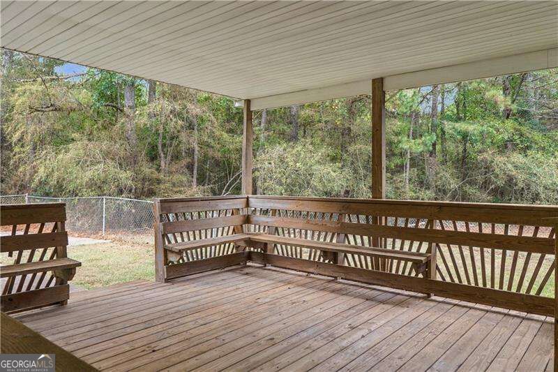 355 Isbell Road SE Silver Creek GA 30173