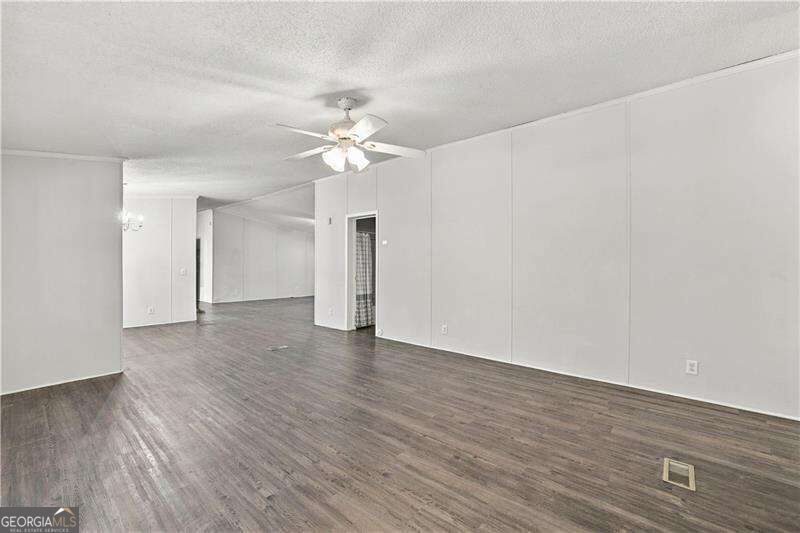 355 Isbell Road SE Silver Creek GA 30173
