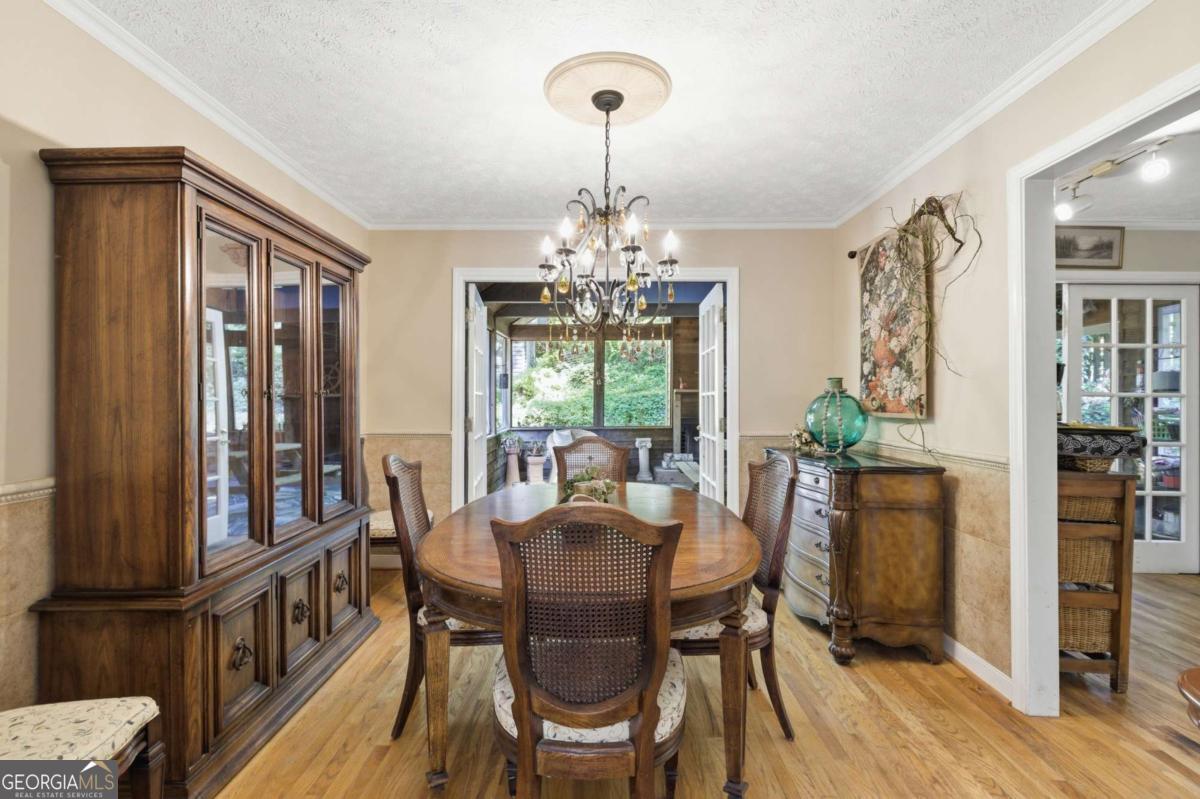 2894 Mcpherson Road NE Roswell GA 30075