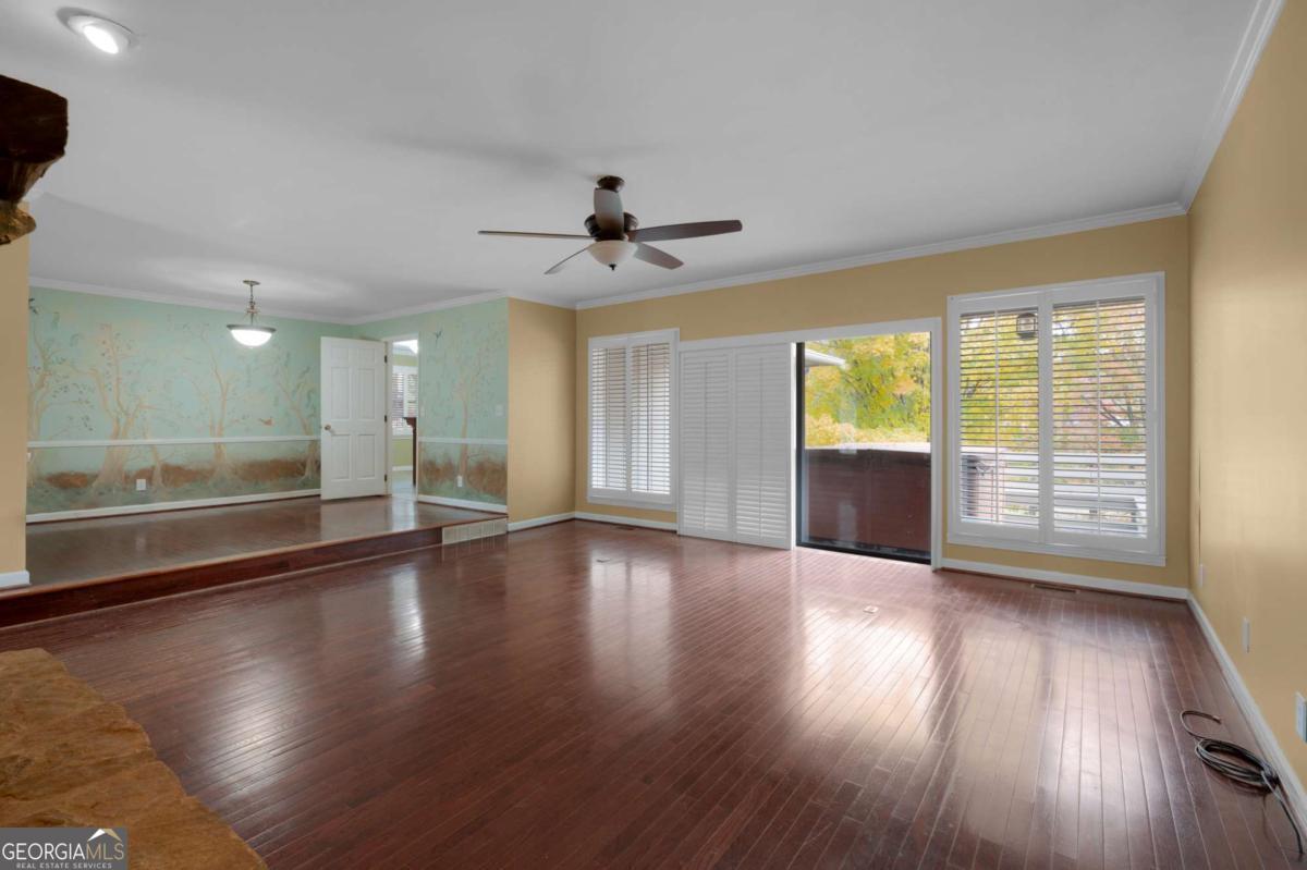 127 Windsor Drive Calhoun GA 30701