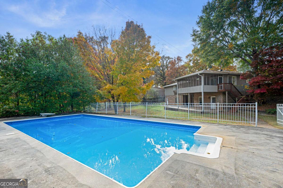 127 Windsor Drive Calhoun GA 30701