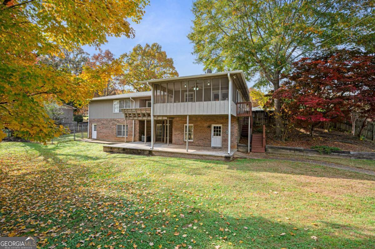 127 Windsor Drive Calhoun GA 30701