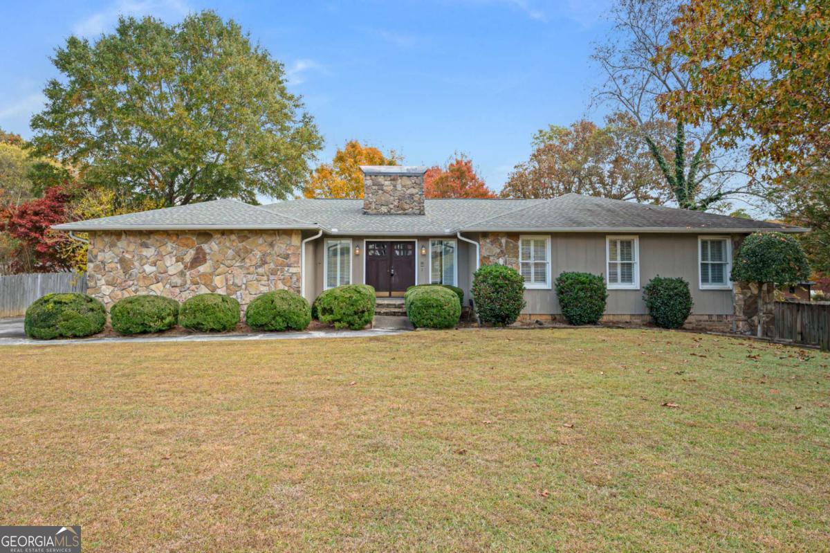 127 Windsor Drive Calhoun GA 30701