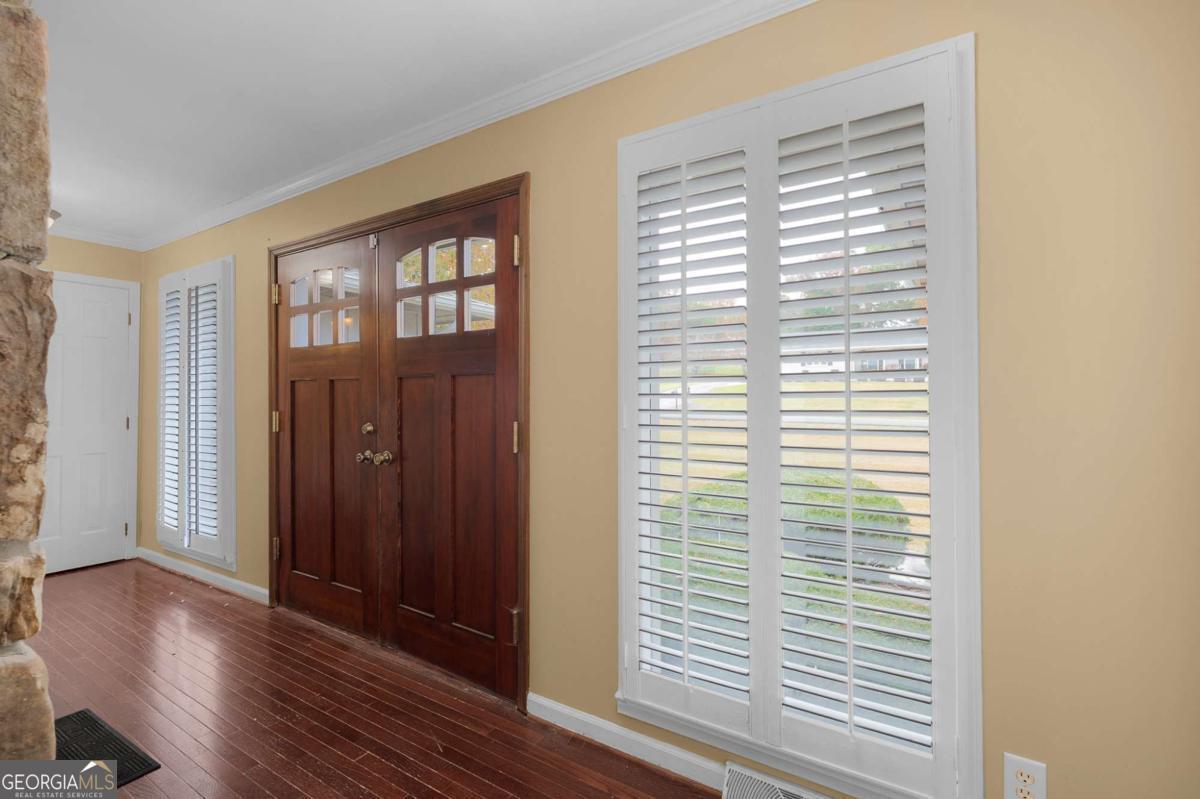 127 Windsor Drive Calhoun GA 30701