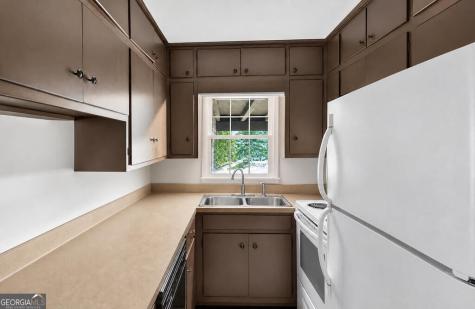 959 Hillcrest Drive Mccaysville GA 30555