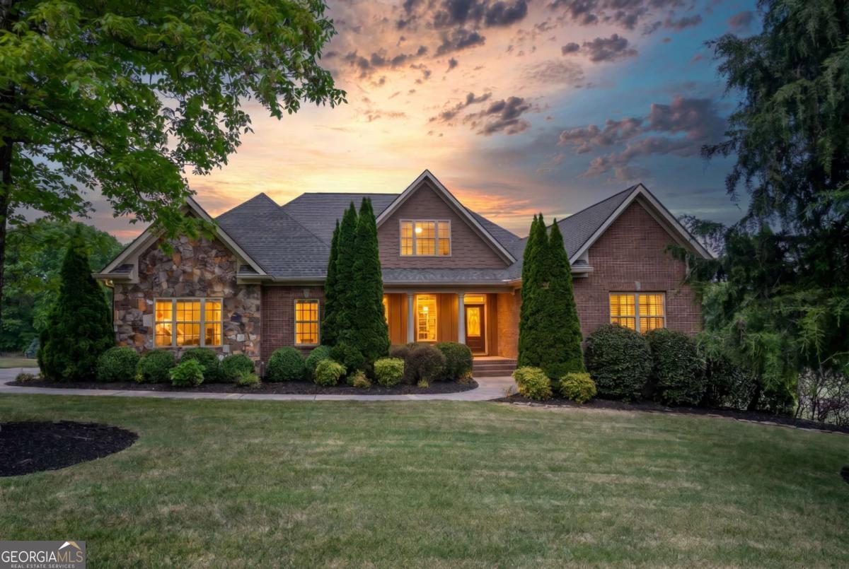 148 Fox Den Drive NE Calhoun GA 30701