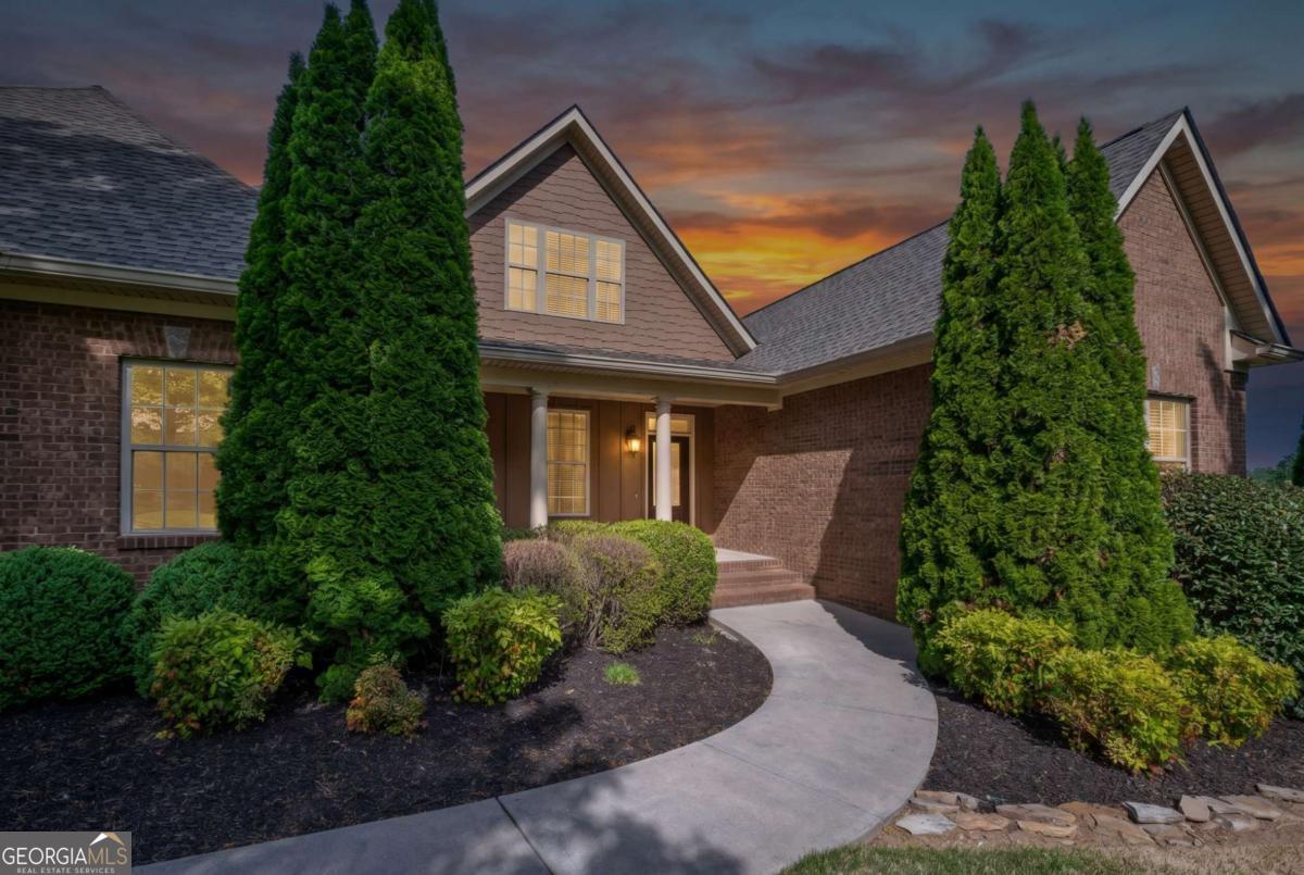 148 Fox Den Drive NE Calhoun GA 30701