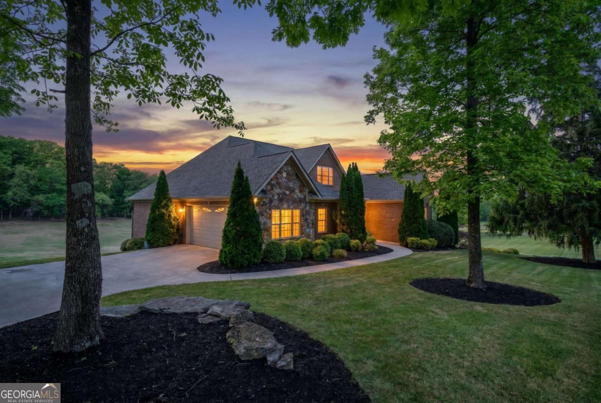 148 Fox Den Drive NE Calhoun GA 30701