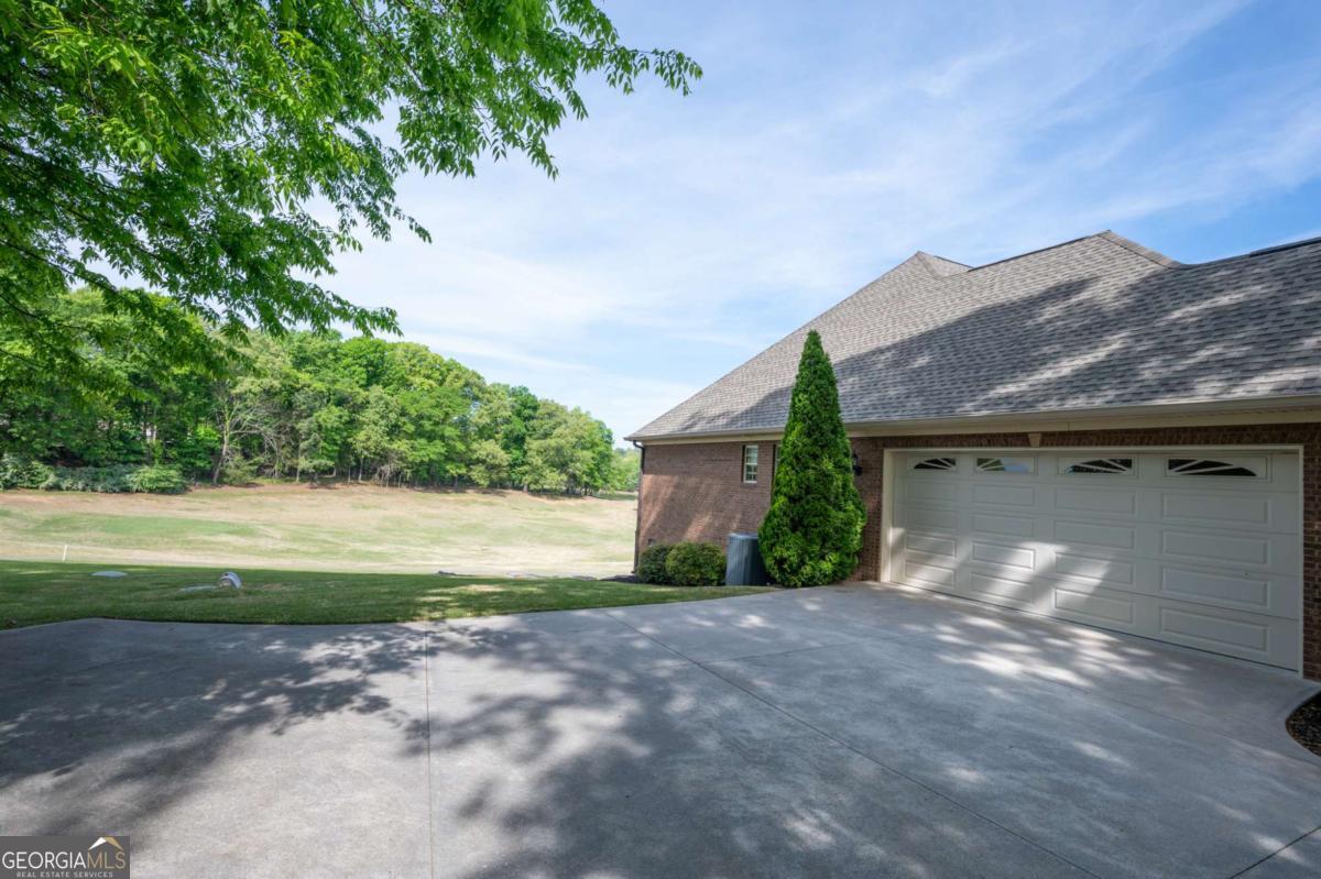 148 Fox Den Drive NE Calhoun GA 30701