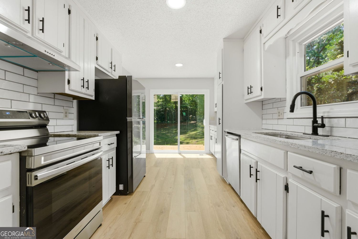 1027 Summer Place NW Acworth GA 30102