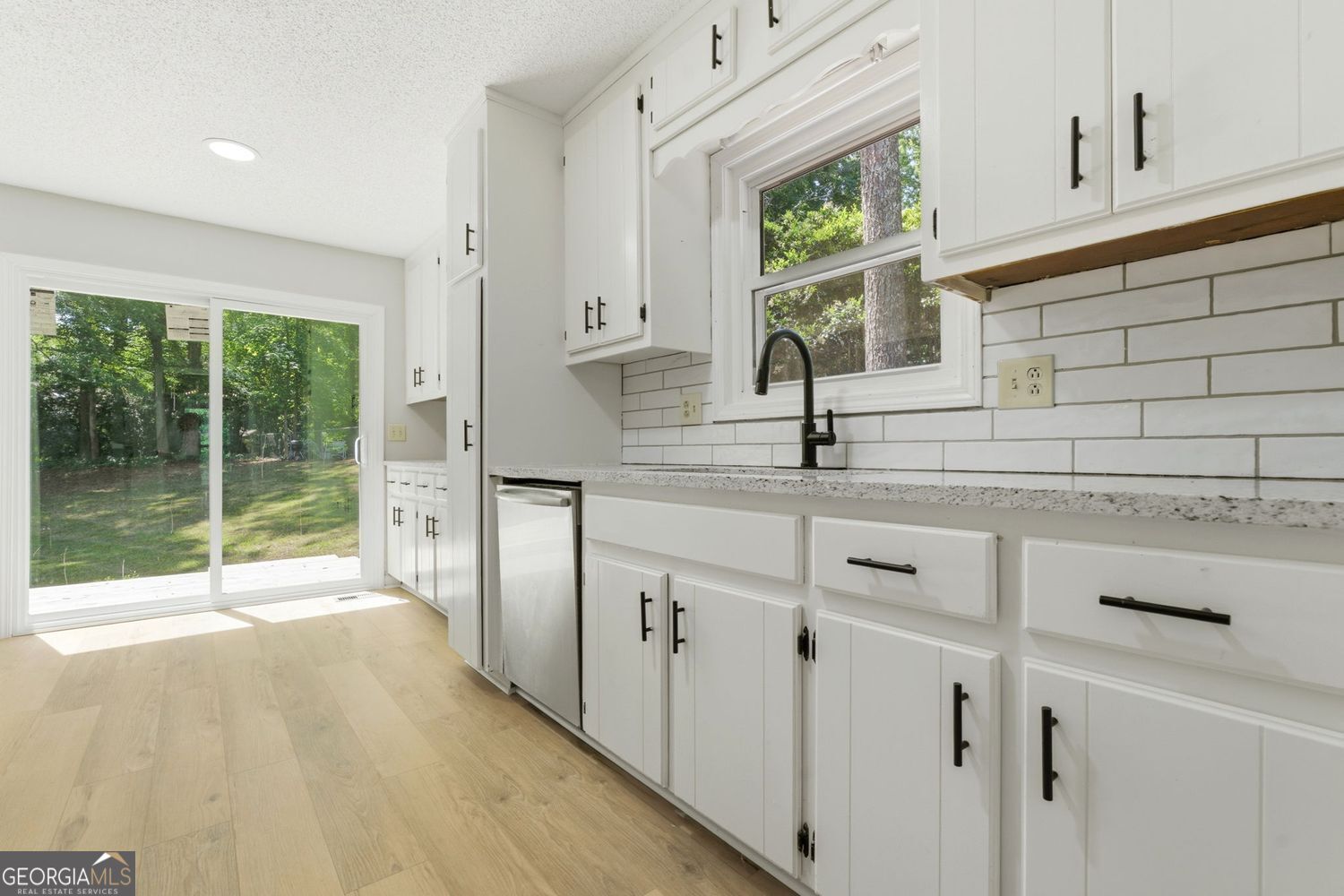1027 Summer Place NW Acworth GA 30102