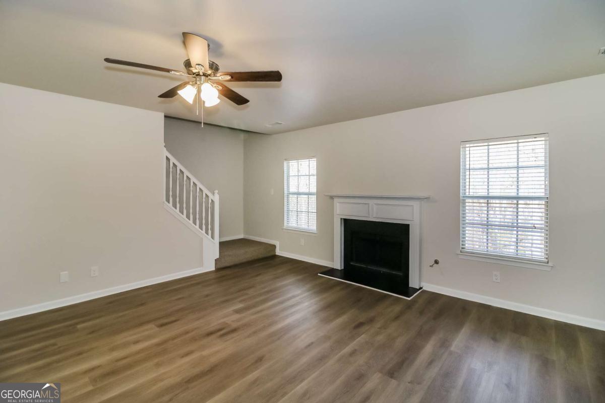 4504 Warren Mill Trail Ellenwood GA 30294