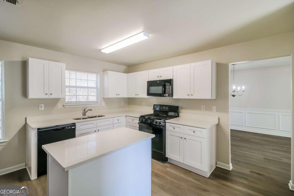 4504 Warren Mill Trail Ellenwood GA 30294