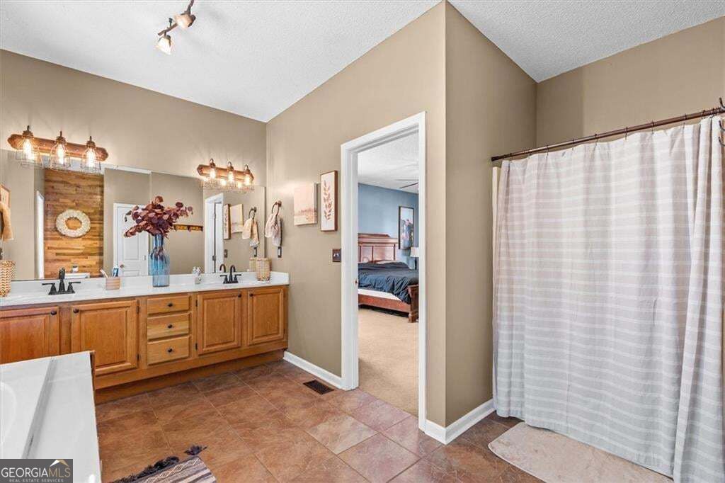 51 Moon Road Waco GA 30182