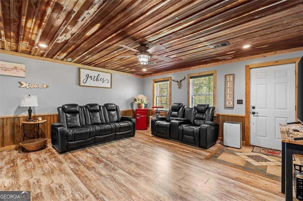 51 Moon Road Waco GA 30182