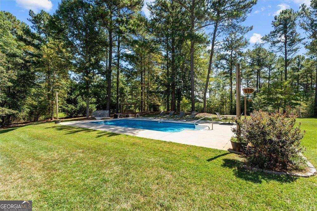 51 Moon Road Waco GA 30182