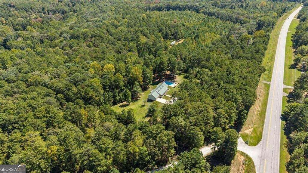 51 Moon Road Waco GA 30182