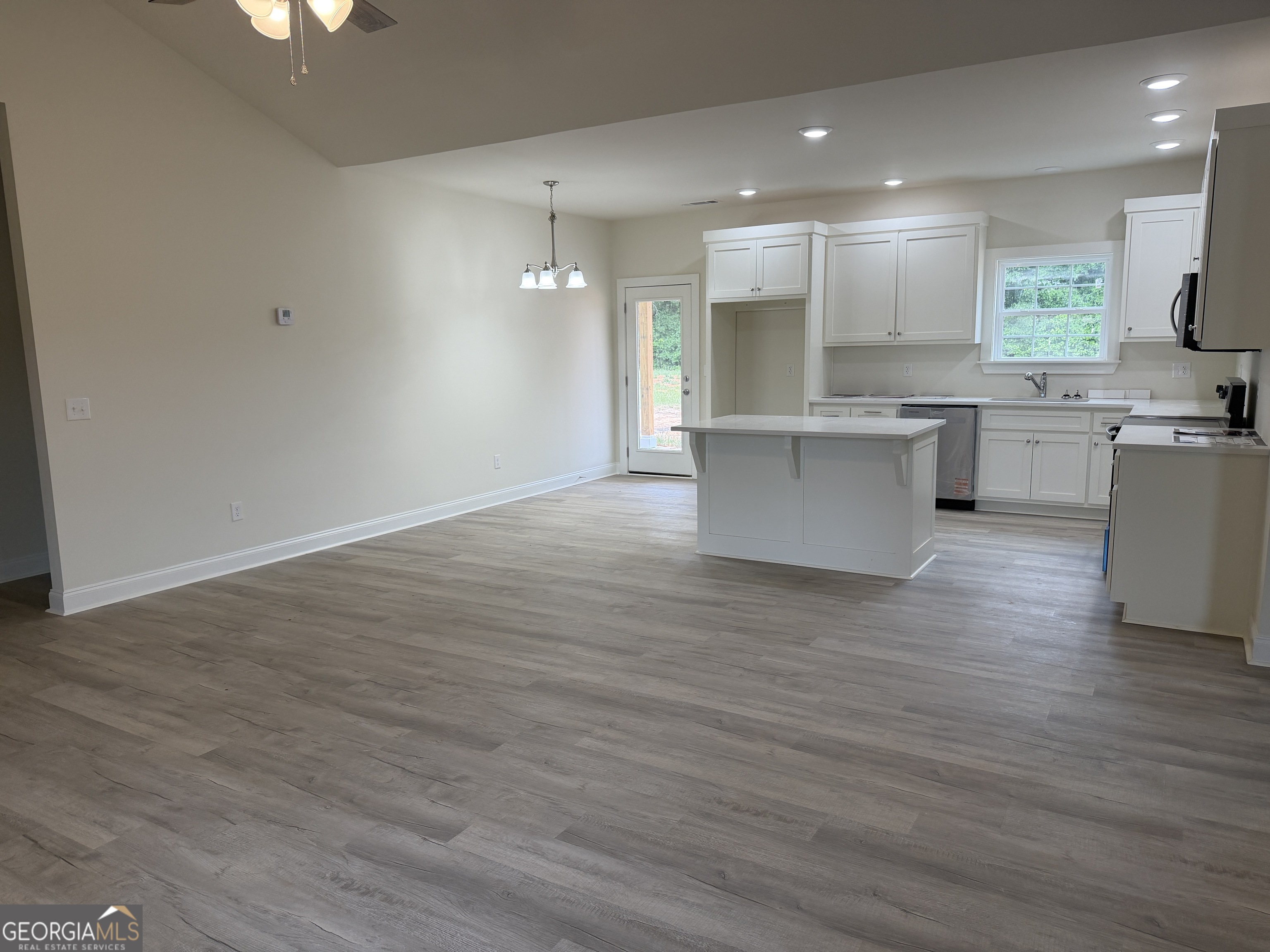 2633 Paoli Street Comer GA 30629