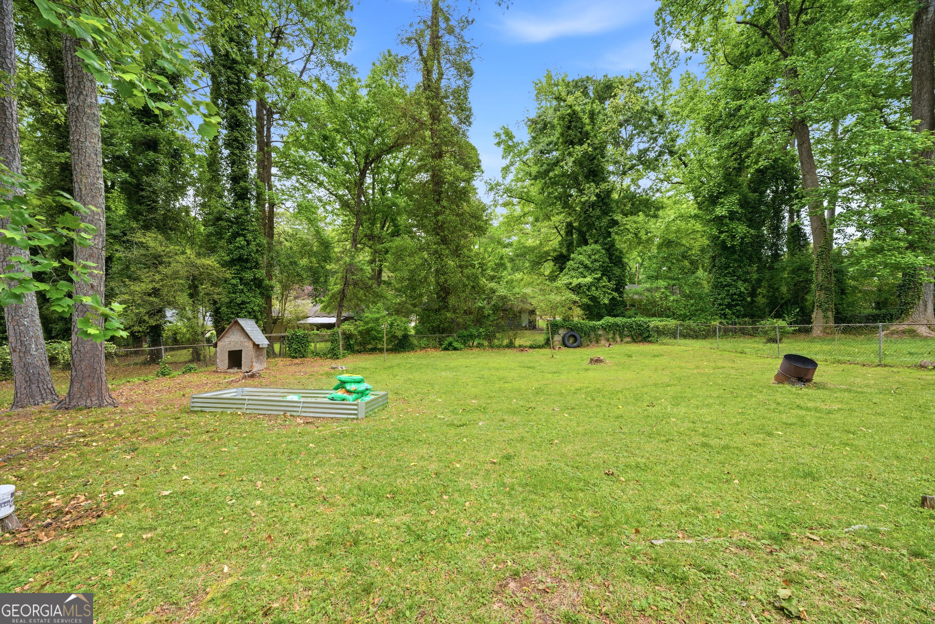 2811 Connally Drive SW Atlanta GA 30311