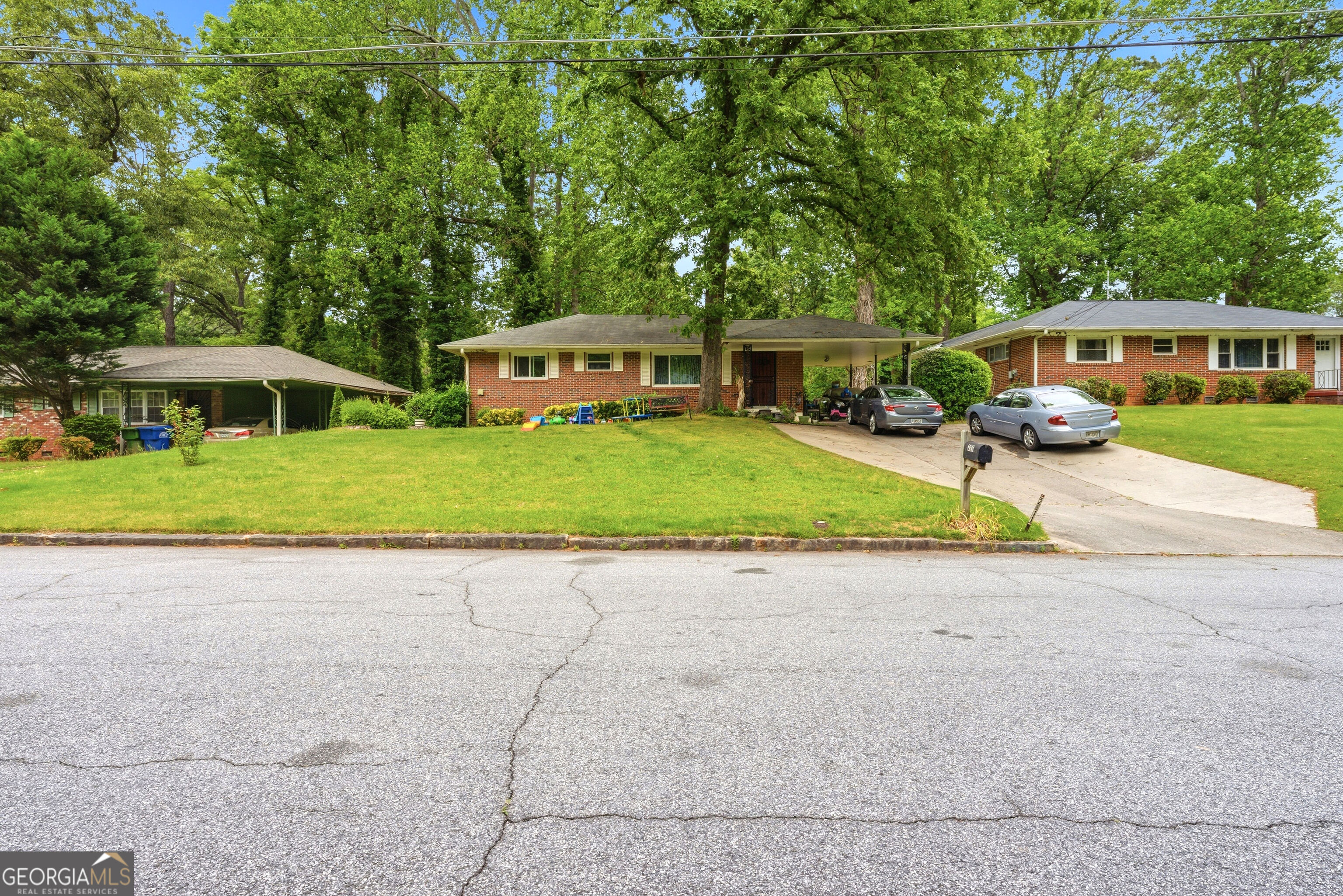 2811 Connally Drive SW Atlanta GA 30311