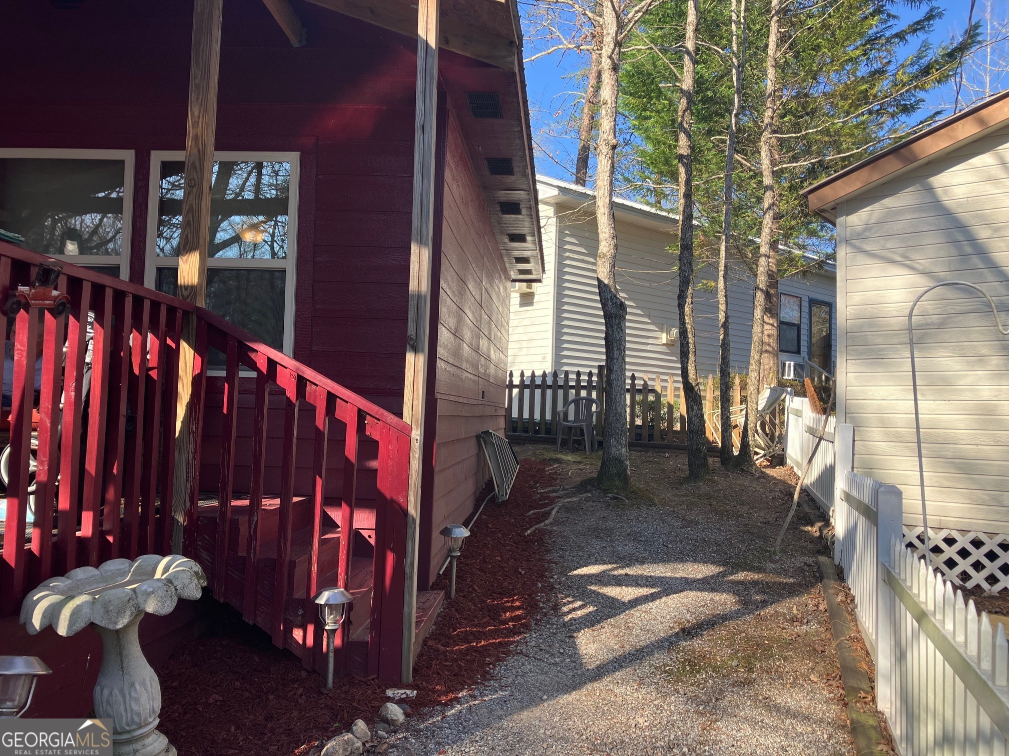 85 Rocky Lane Cleveland GA 30528