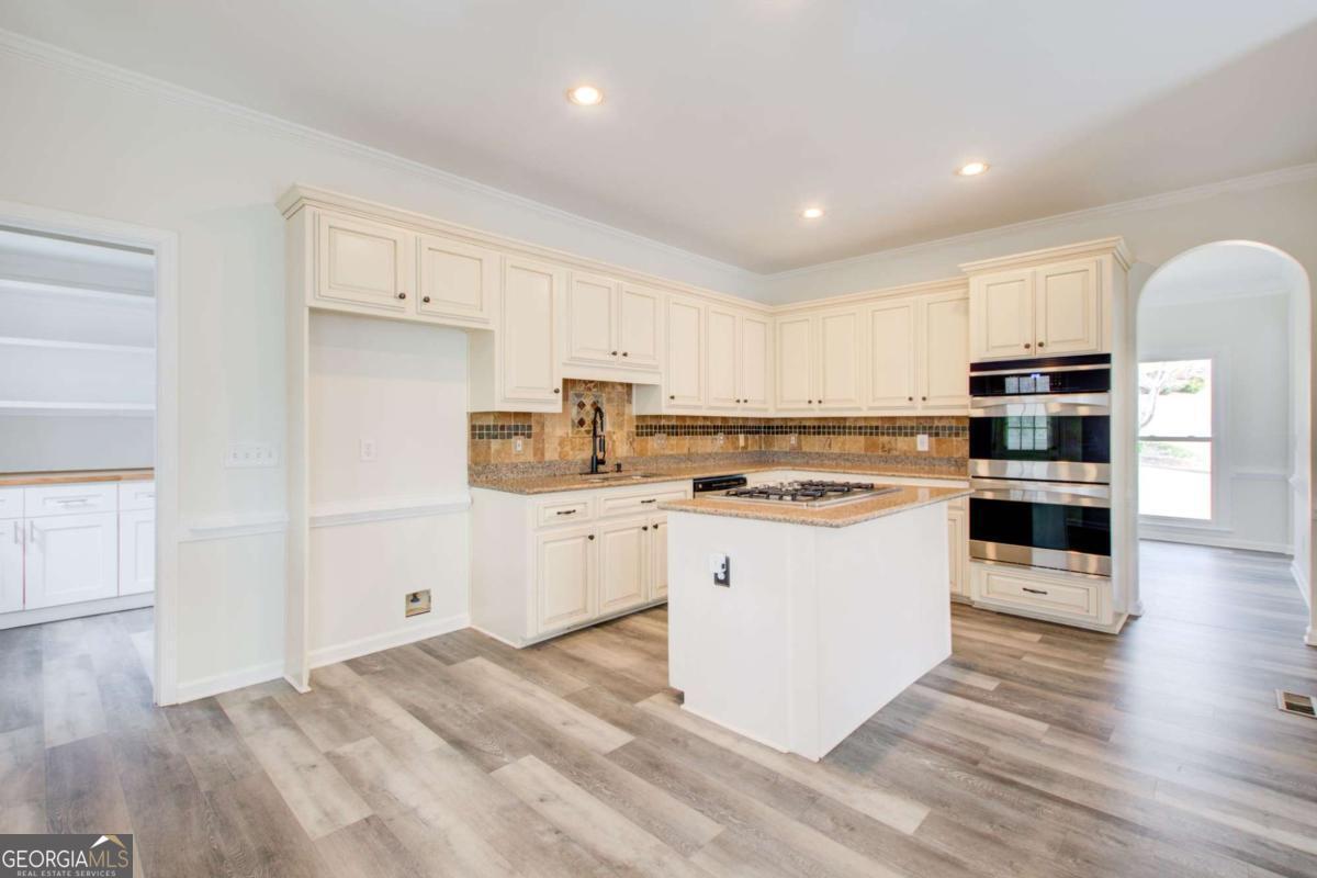 1039 Avery Creek Drive Woodstock GA 30188