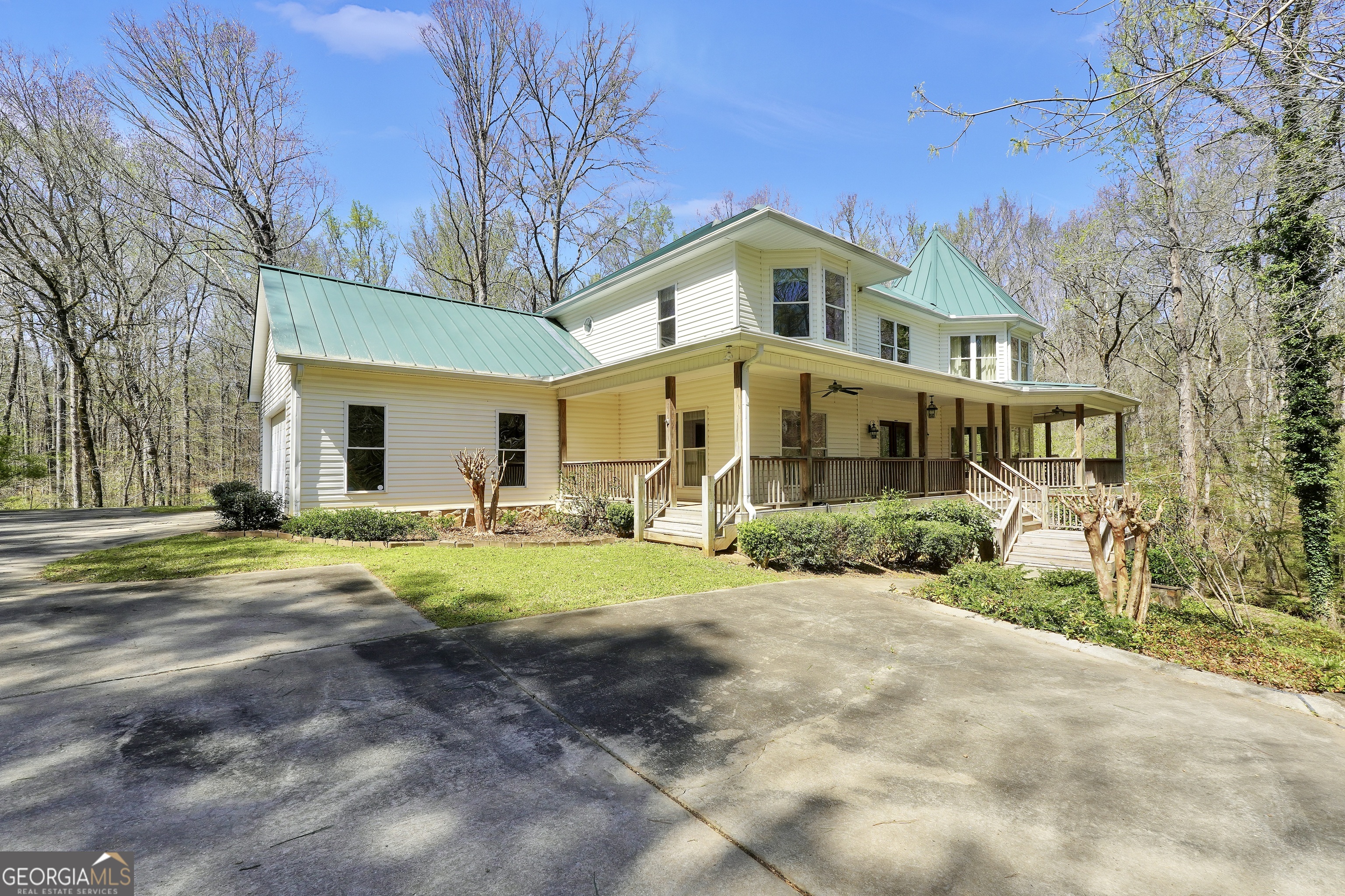 404 Blue Store Road Forsyth GA 31029