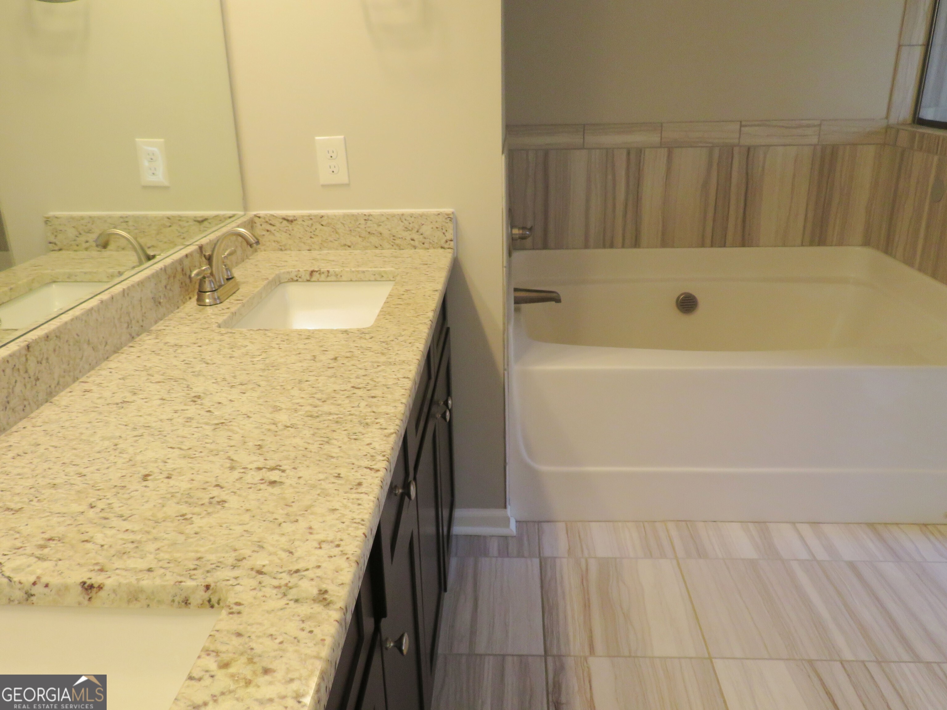 2349 Whispering Drive NW Kennesaw GA 30144