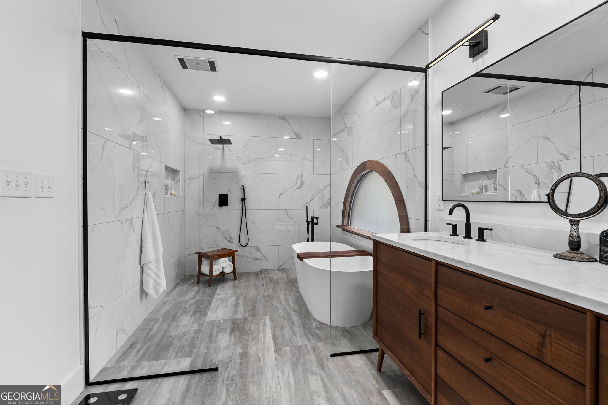 2354 Gwendale Drive E Lizella GA 31052