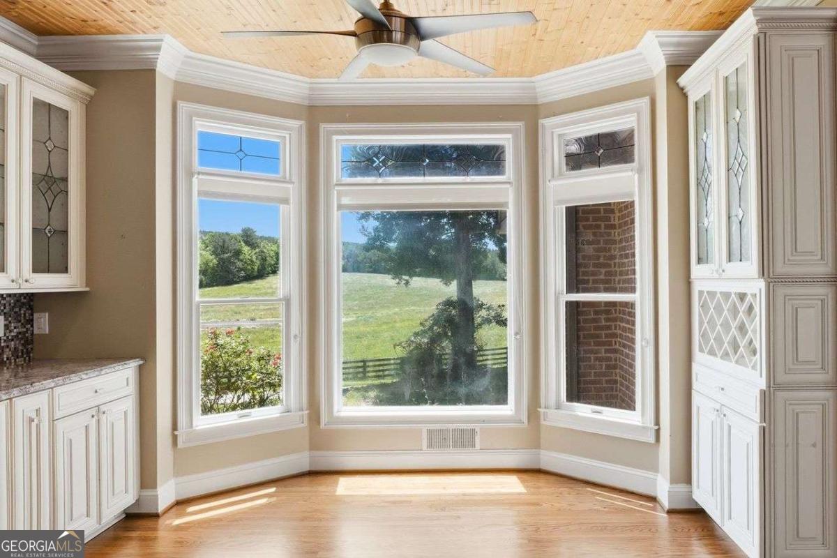111 Brown Loop Spur NW Cartersville GA 30121
