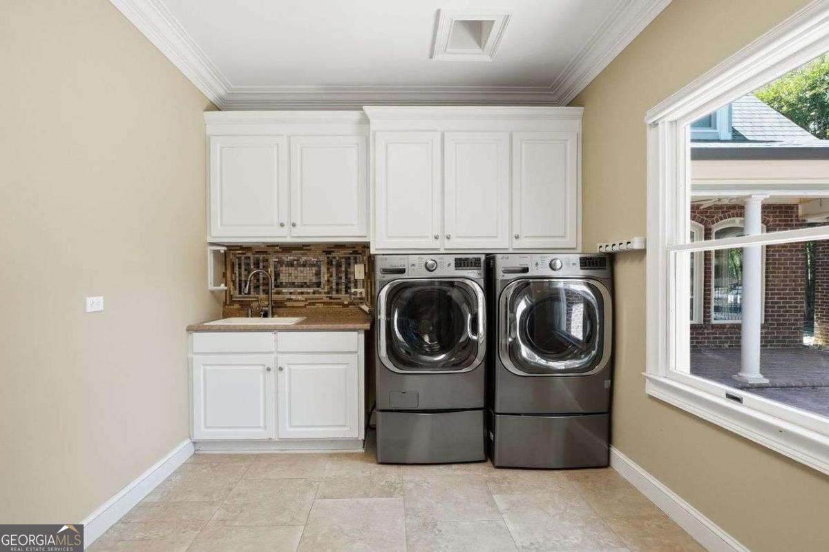 111 Brown Loop Spur NW Cartersville GA 30121