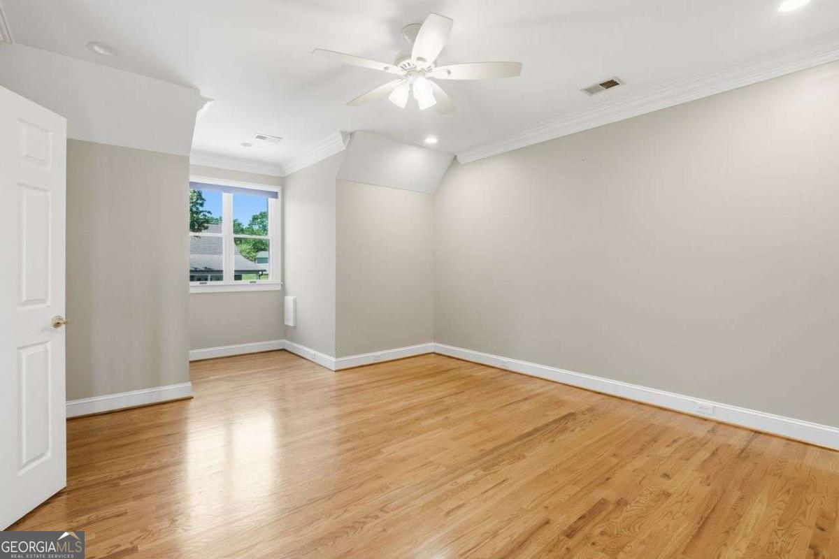 111 Brown Loop Spur NW Cartersville GA 30121