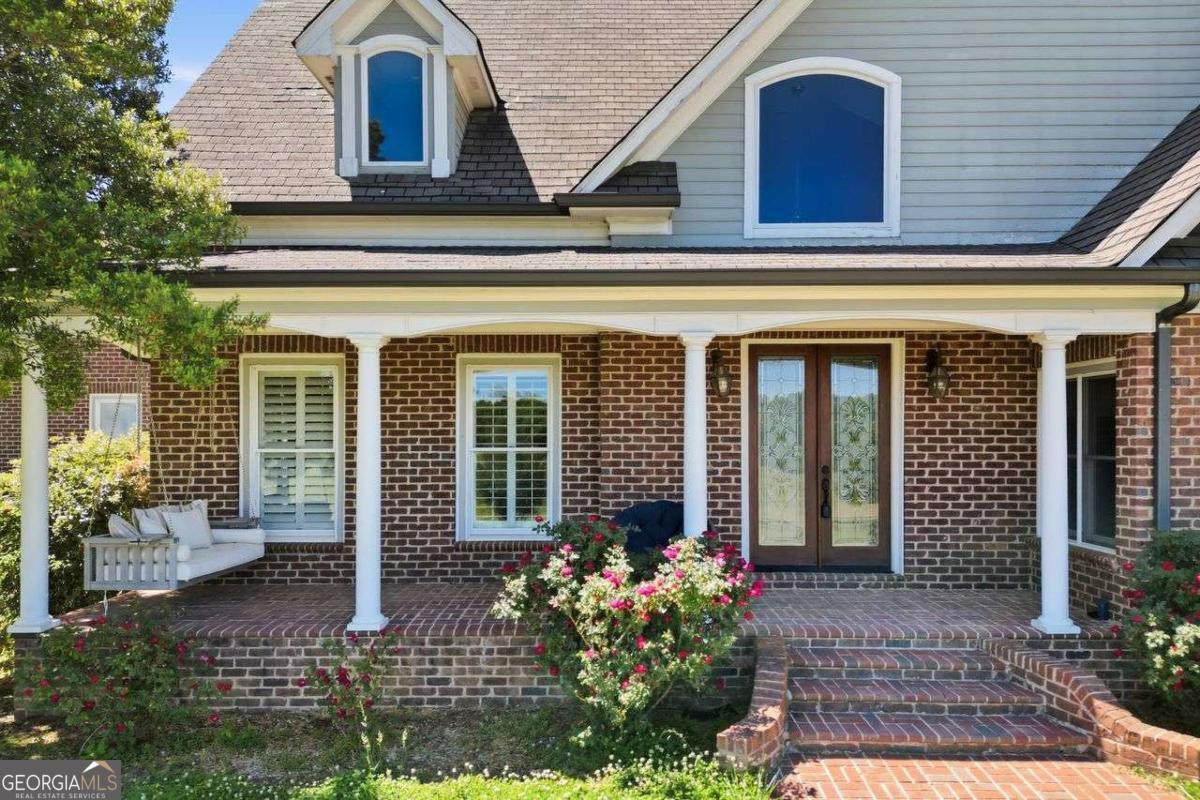 111 Brown Loop Spur NW Cartersville GA 30121