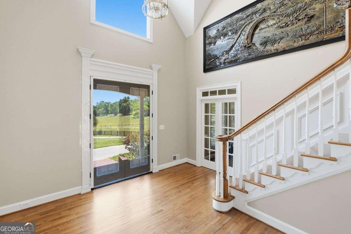 111 Brown Loop Spur NW Cartersville GA 30121