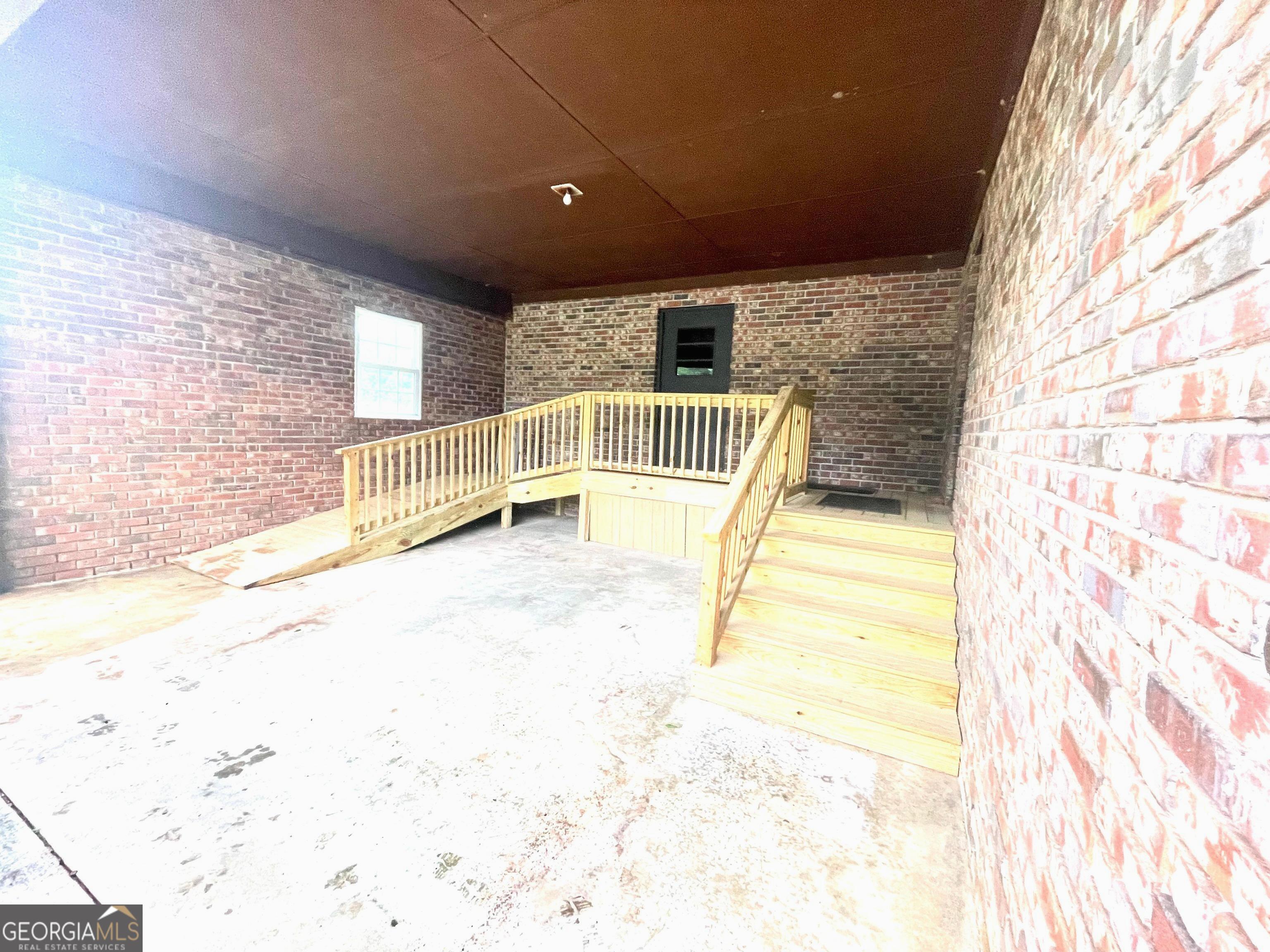 16067 Highway 59 Carnesville GA 30521