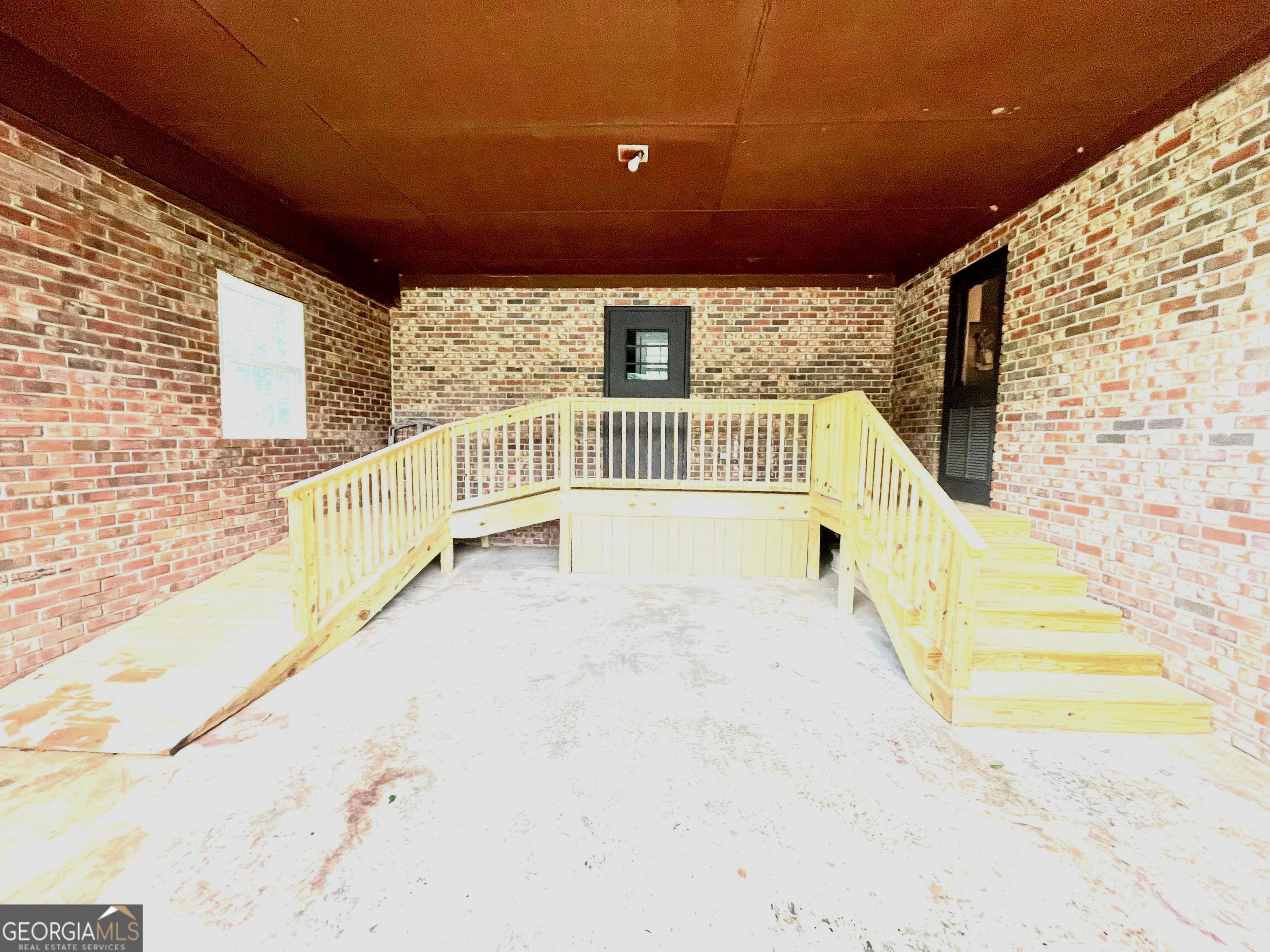 16067 Highway 59 Carnesville GA 30521