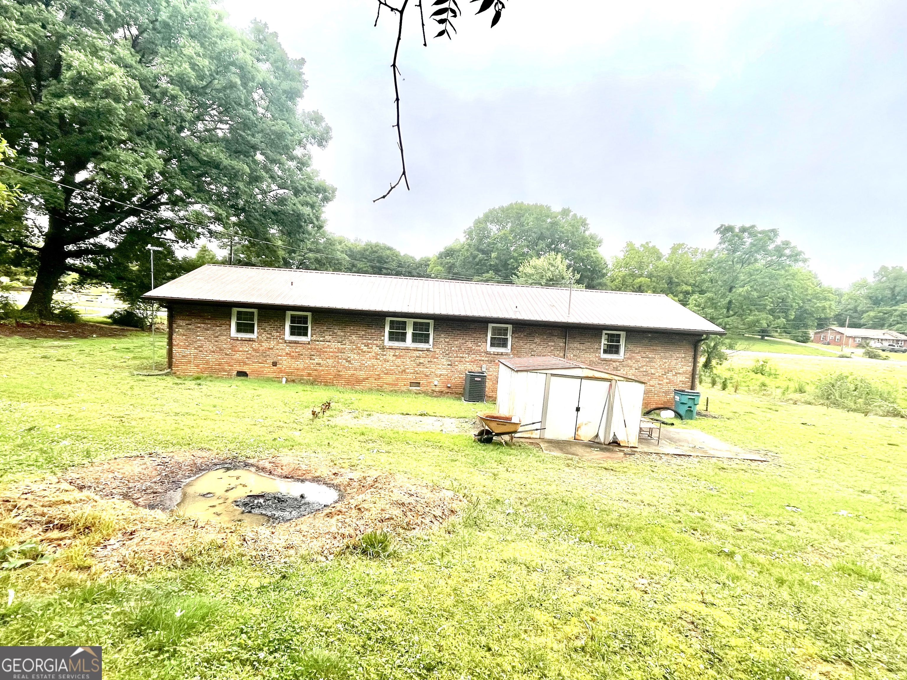 16067 Highway 59 Carnesville GA 30521