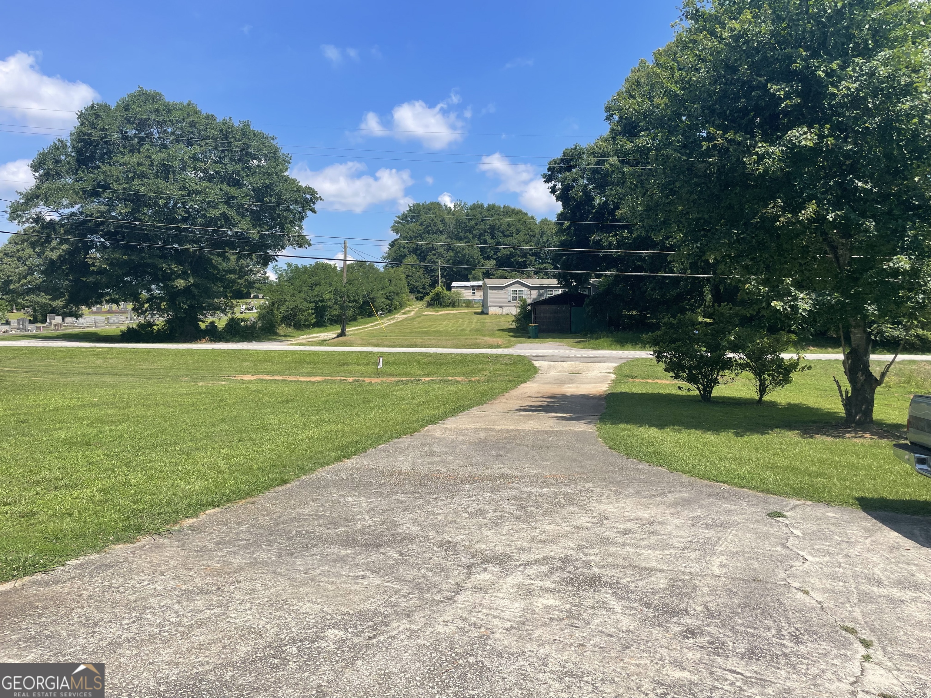 16067 Highway 59 Carnesville GA 30521