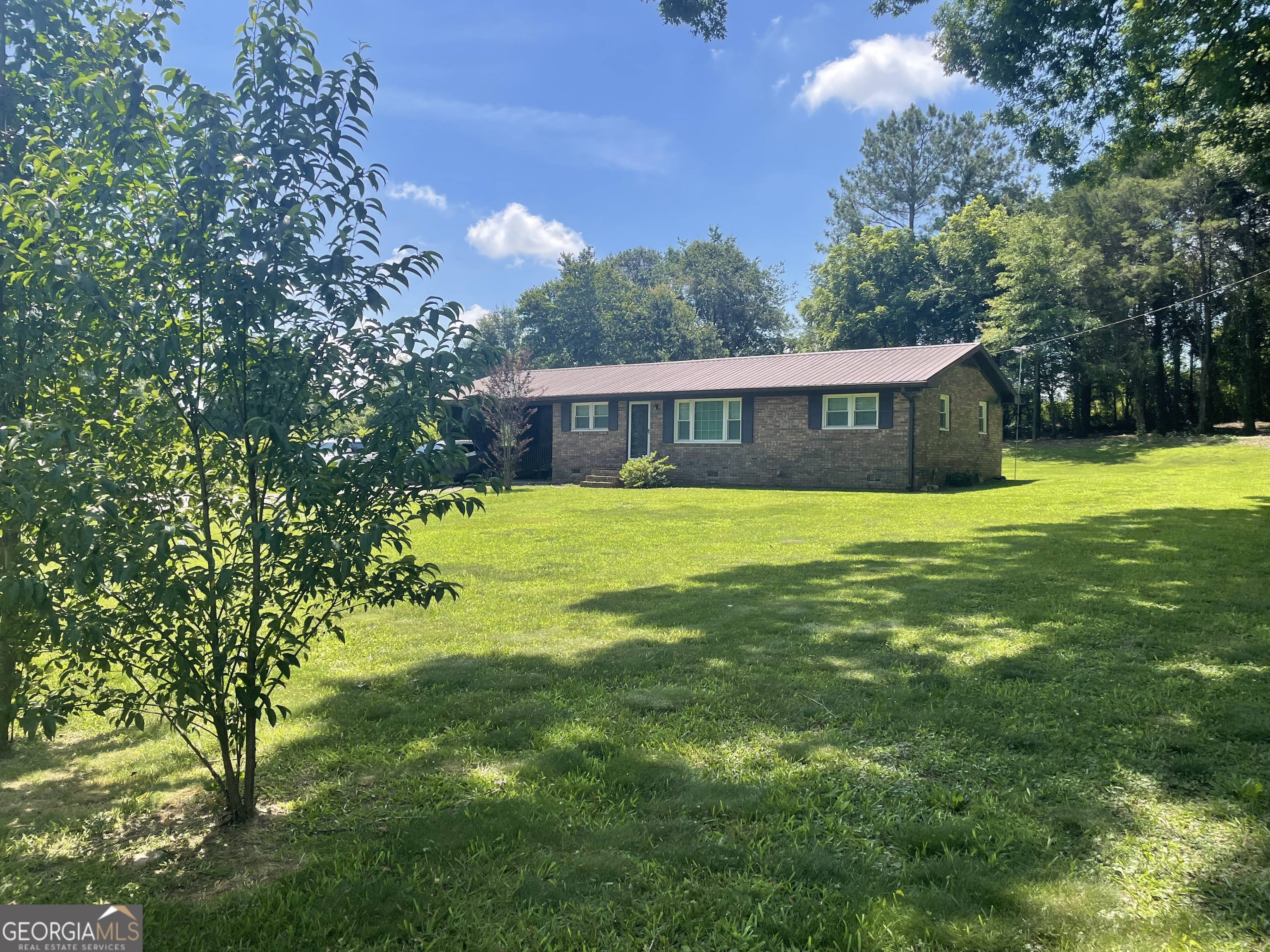 16067 Highway 59 Carnesville GA 30521