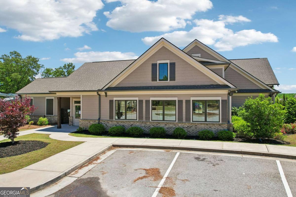 377 Station Overlook Drive Auburn GA 30011