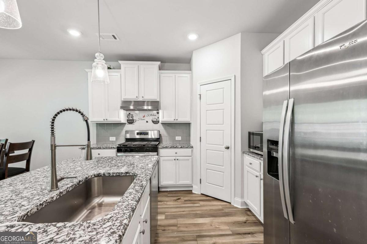 377 Station Overlook Drive Auburn GA 30011